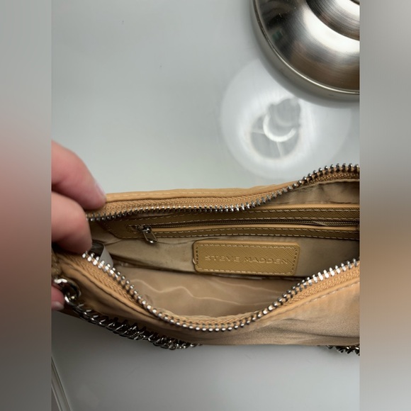 Steve Madden Tan Purse - Picture 3 of 6